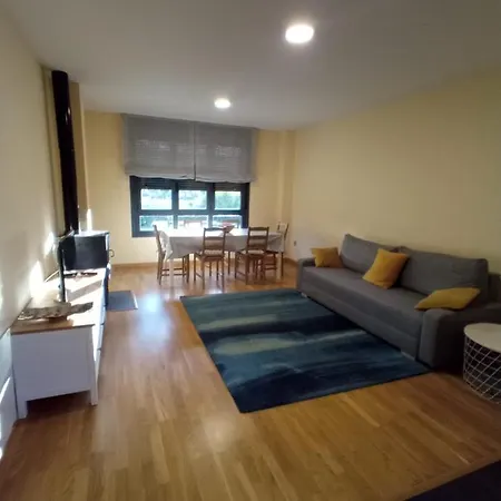 Lillo Apartment Puebla de Lillo